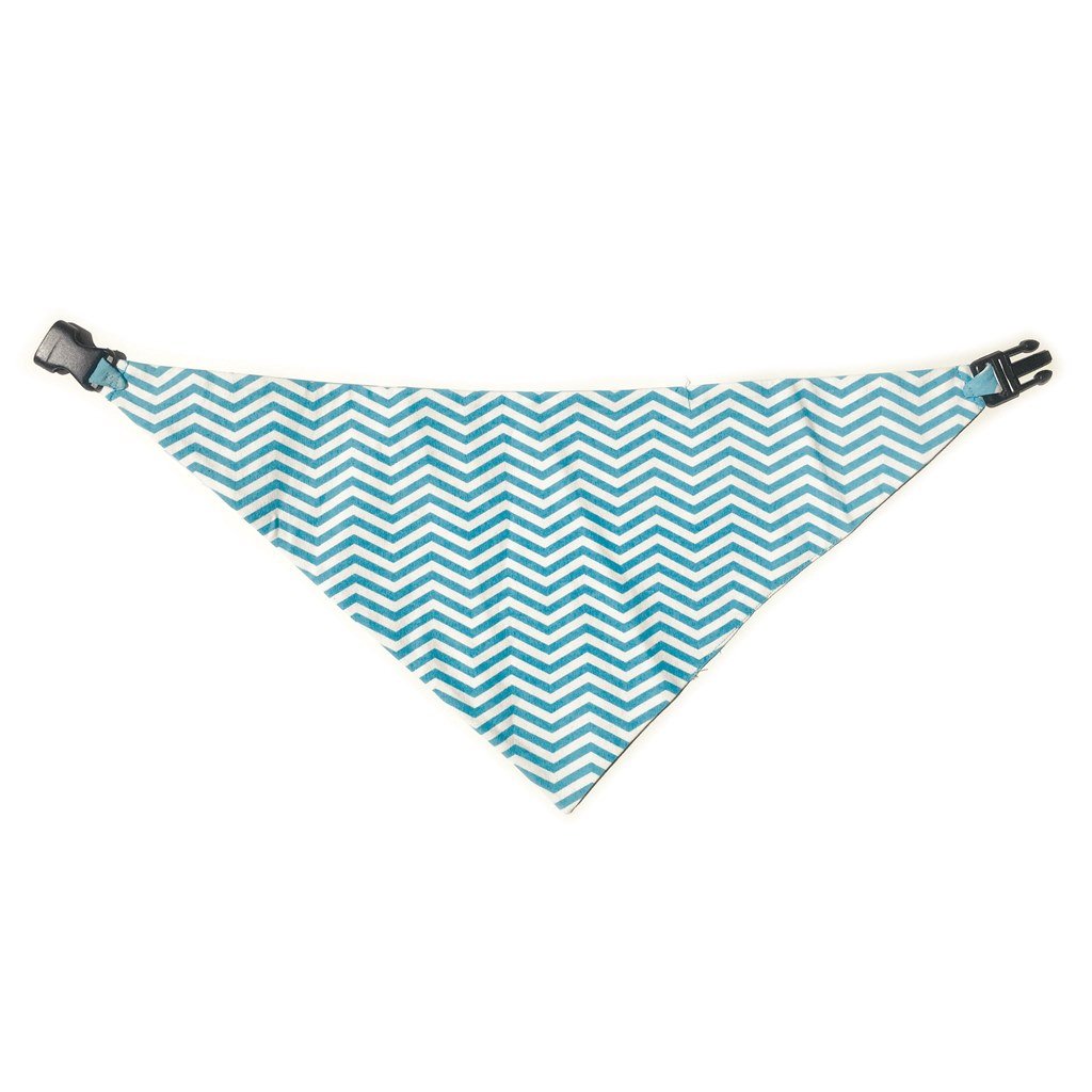 Uptown Pups Reversible Bandana – Baby Blue Chevron - Uptown Pups